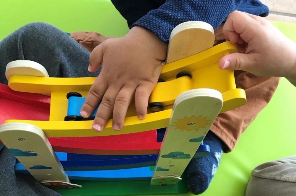 On a testé : Jeu cascade de voitures Les Popipop – Moulin Roty 